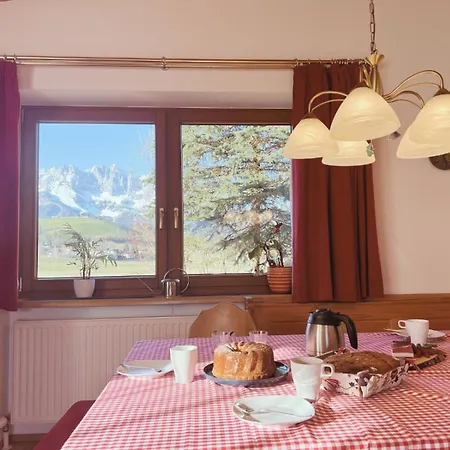 Apartment Skida